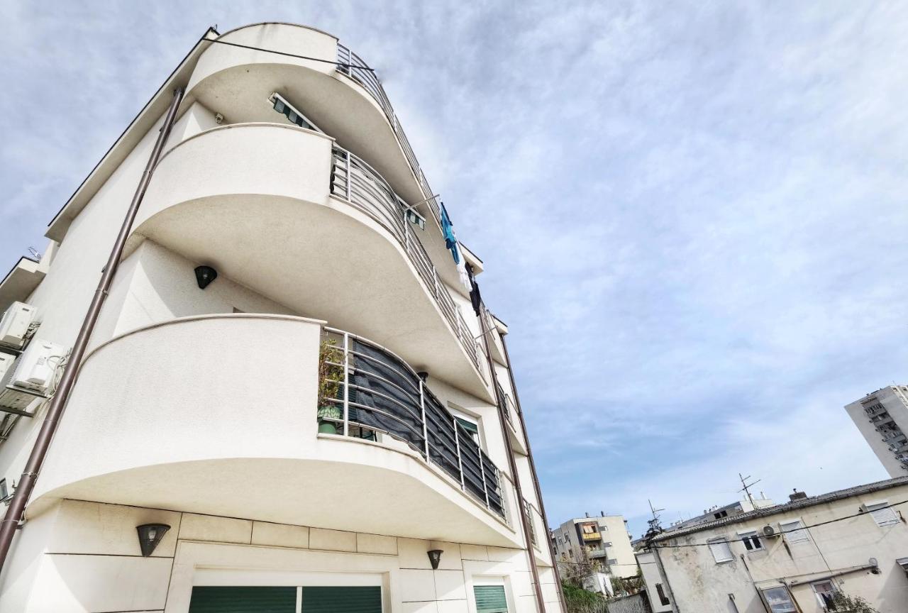 Apartments Nova Сплит Екстериор снимка